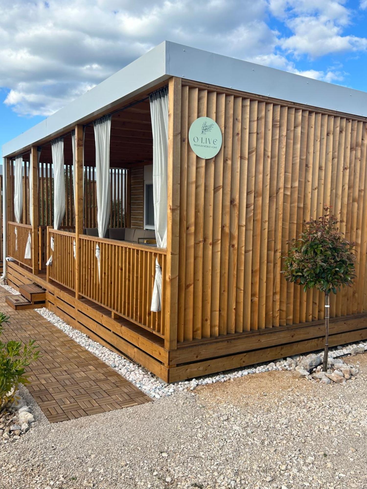 O'Live Premium Mobile Home ドラゲ エクステリア 写真